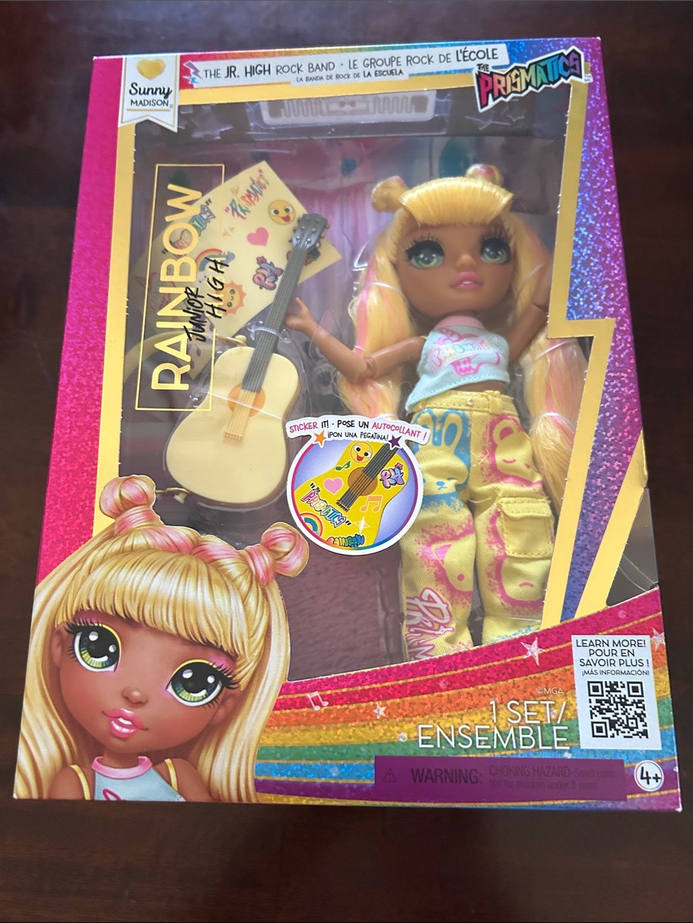 Rainbow Jr High “Sunny Madison” Doll & Accessories New Sealed Box The Prismatics